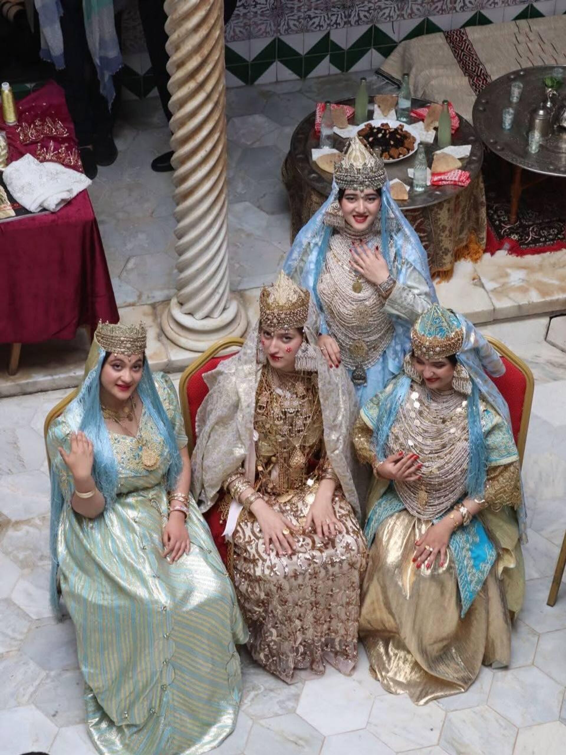 القفطان الجزائري - سبوتنيك عربي, 1920, 16.12.2025