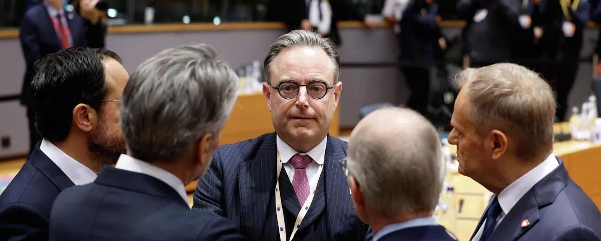 رئيس الوزراء البلجيكي بارت دي ويفر - سبوتنيك عربي, 1920, 19.12.2025