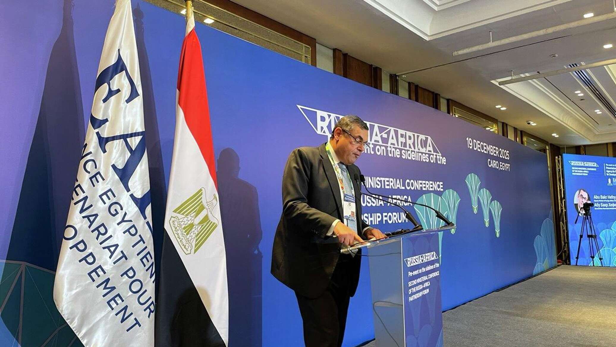 نائب وزير الخارجية المصري يتحدث لـ"سبوتنيك" عن الشراكة الروسية المصرية في إطار "بريكس"