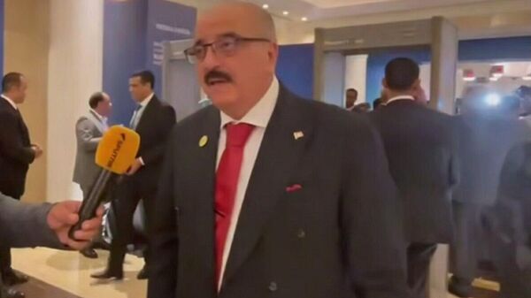 
وزير الخارجية التونسي محمد علي النفطي على هامش المؤتمر الوزاري الثاني لمنتدى الشراكة الروسية الأفريقية المنعقد في القاهرة، 2025 - سبوتنيك عربي