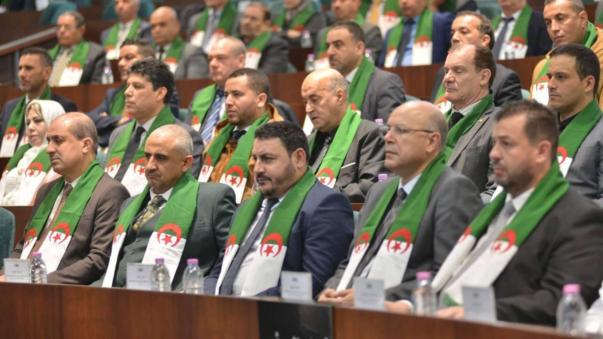 فرنسا تنتقد قانون الجزائر لتجريم الاستعمار وتصفه بـ"العدائي"