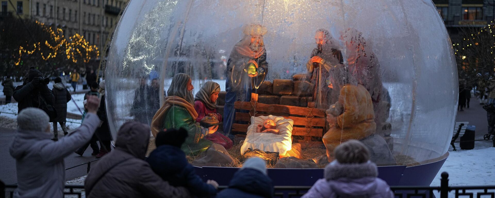 احتفالات عيد الميلاد في سانت بطرسبرغ ، روسيا - سبوتنيك عربي, 1920, 25.12.2025