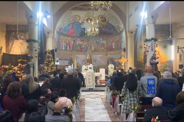 مسيحيو غزة يحيون الميلاد بعد عامين من الحرب - سبوتنيك عربي