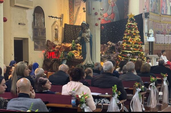 مسيحيو غزة يحيون الميلاد بعد عامين من الحرب - سبوتنيك عربي