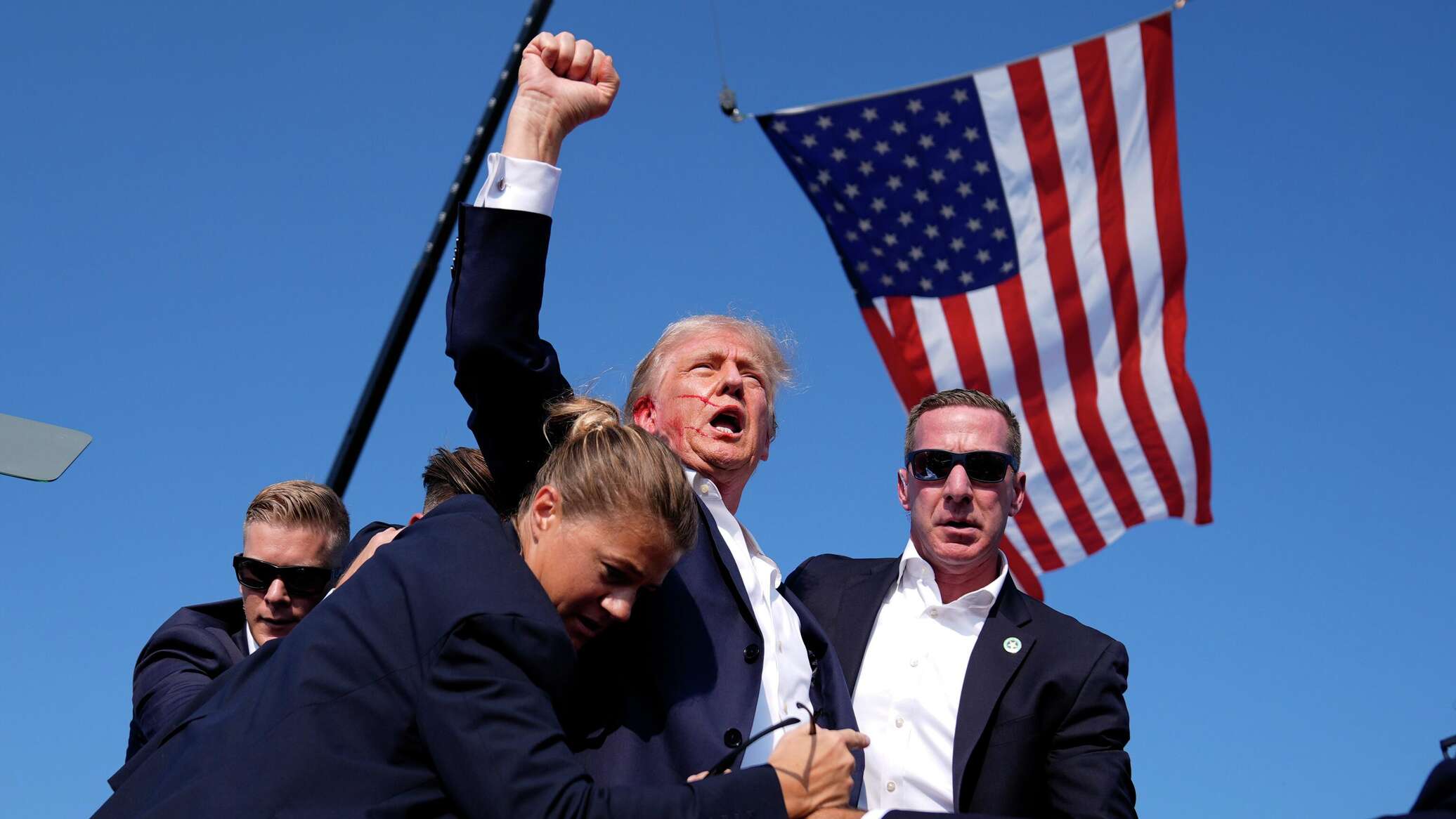 منظمة أمريكية تطالب بالكشف عن اتصالات سرية للخدمة السرية بعد ثغرات أمنية في حماية ترامب