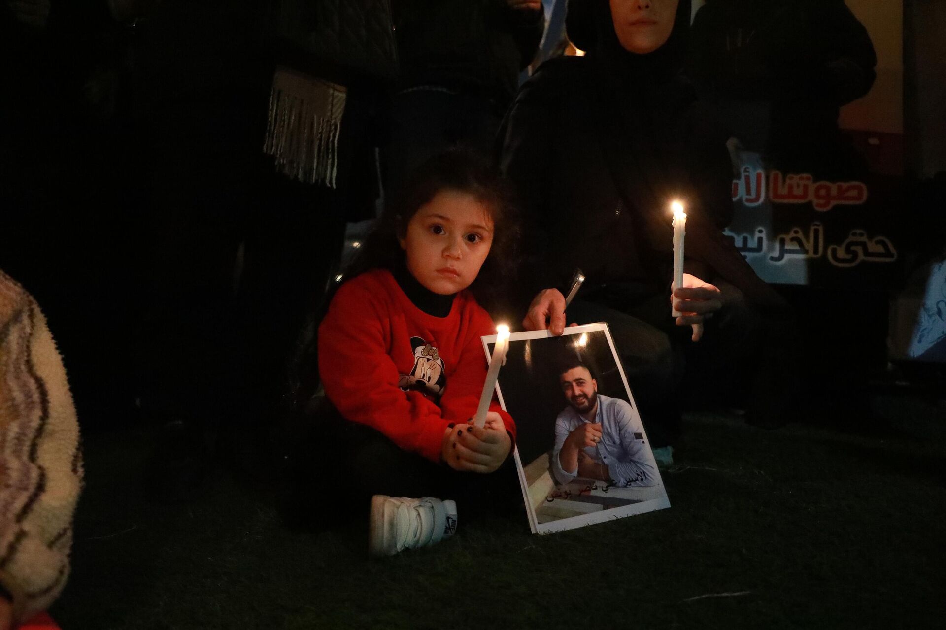 شموع وتراتيل في ساحة الشهداء في بيروت - سبوتنيك عربي, 1920, 29.12.2025