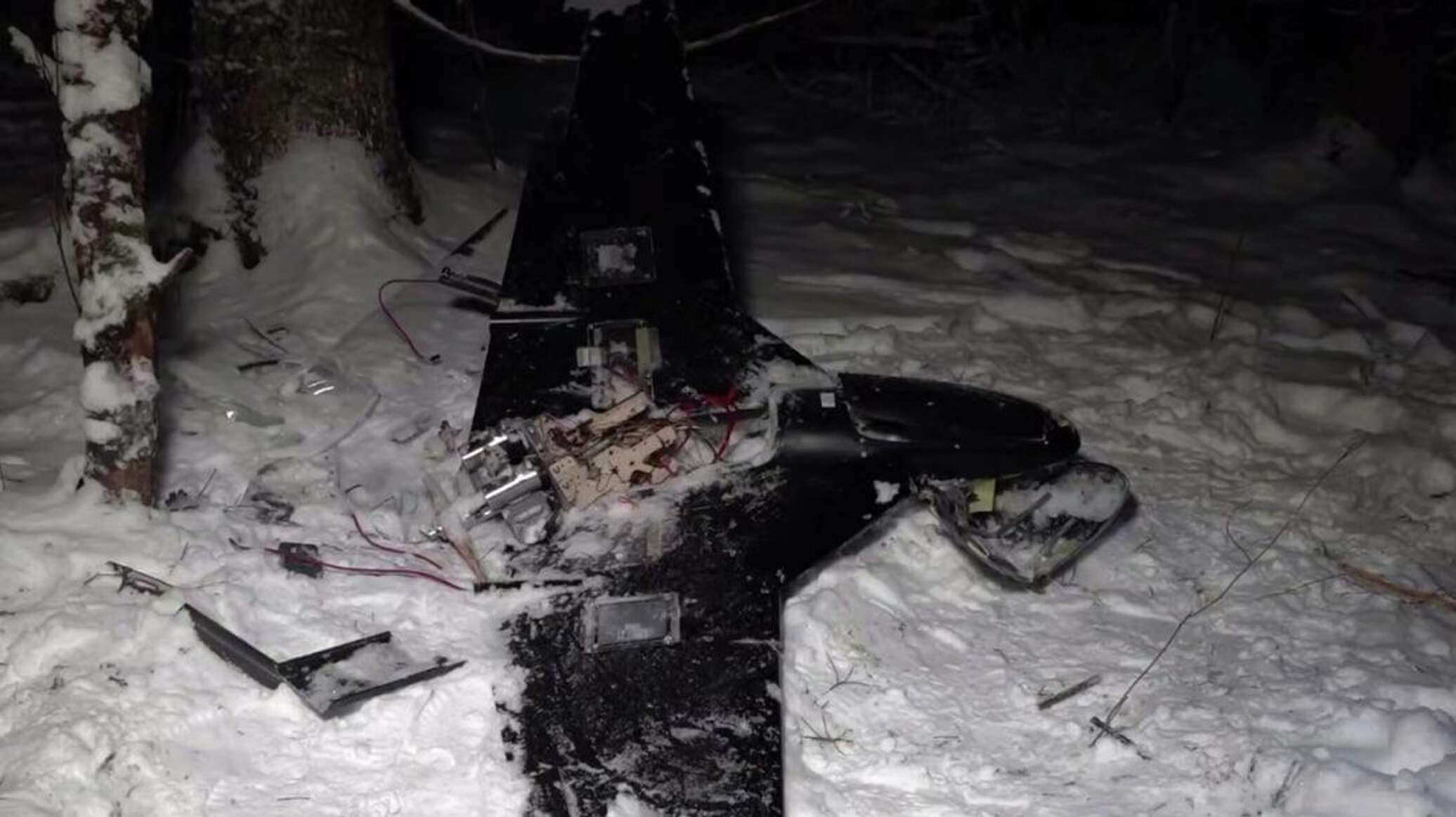 الدفاع الروسية تنشر لقطات لإسقاط مسيرة أوكرانية حاولت استهداف مقر بوتين