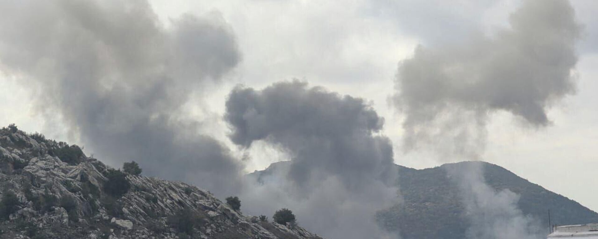 غارات إسرائيلية عنيفة تستهدف مناطق عدة في جنوب لبنان
 - سبوتنيك عربي, 1920, 02.01.2026