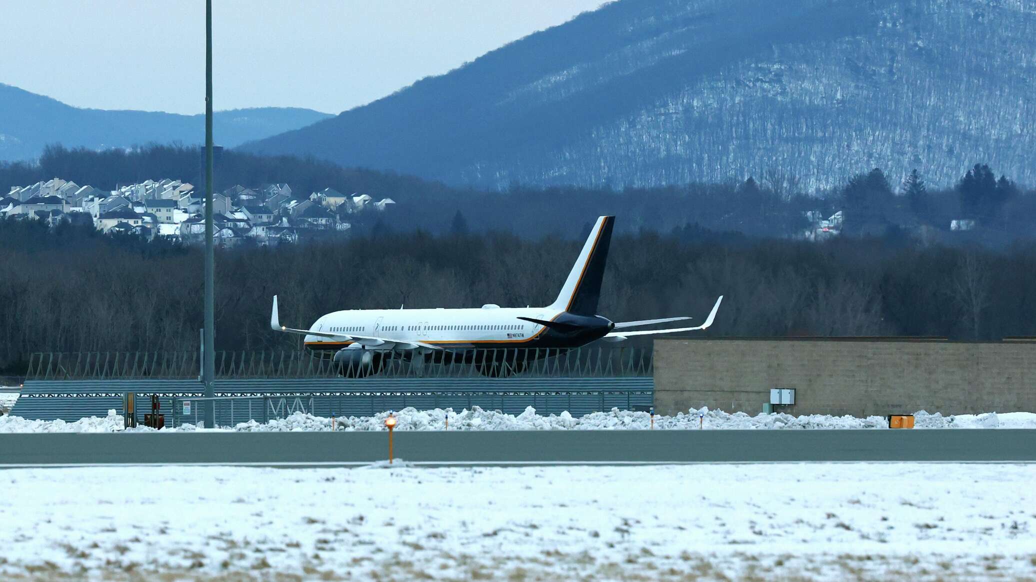 وزير خارجية فنزويلا يصف الهجوم الأمريكي واختطاف مادورو بالعمل البربري