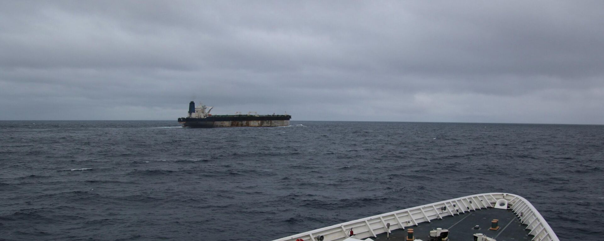 ناقلة نفط - سبوتنيك عربي, 1920, 07.01.2026