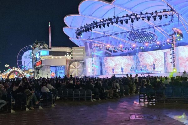 سبوتنيك ترصد فعاليات الدورة الـ30 من القرية العالمية في دبي سبوتنيك ترصد فعاليات الدورة الـ30 من القرية العالمية في دبي - سبوتنيك عربي