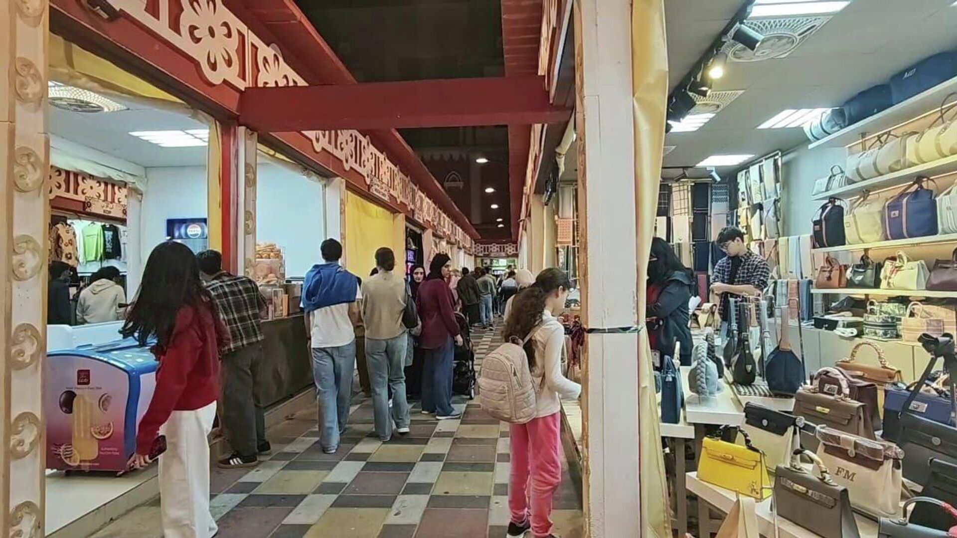 إقبال كبير على الجناح الروسي ضمن فعاليات القرية العالمية بدبي  - سبوتنيك عربي, 1920, 10.01.2026