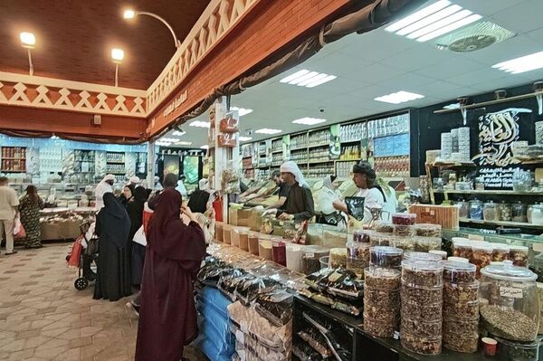 العسل اليمني يحصد المركز الأول عالمياً ويصبح الأكثر طلباً في القرية العالمية بدبي - سبوتنيك عربي