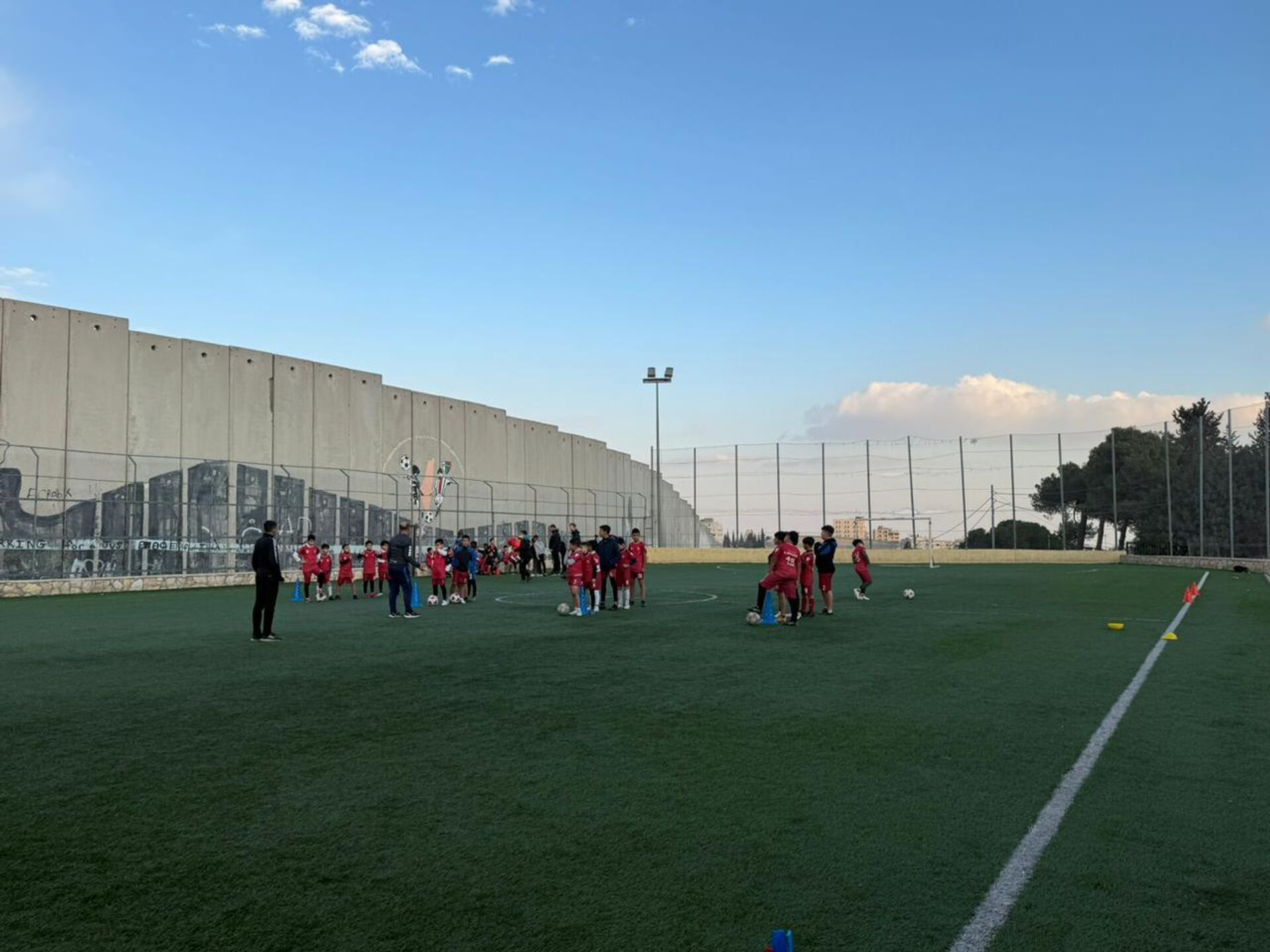 ملعب في بيت لحم على قائمة الهدم الإسرائيلي
 - سبوتنيك عربي, 1920, 13.01.2026