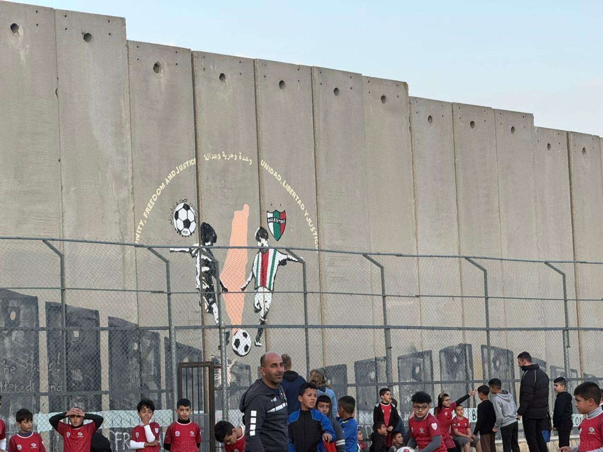 ملعب في بيت لحم على قائمة الهدم الإسرائيلي
 - سبوتنيك عربي, 1920, 13.01.2026