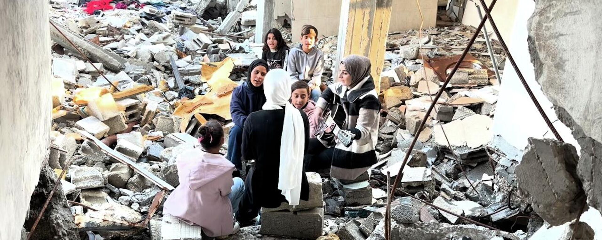 مبادرة للتخفيف عن أطفال غزة من صدمات الحرب - سبوتنيك عربي, 1920, 16.02.2026