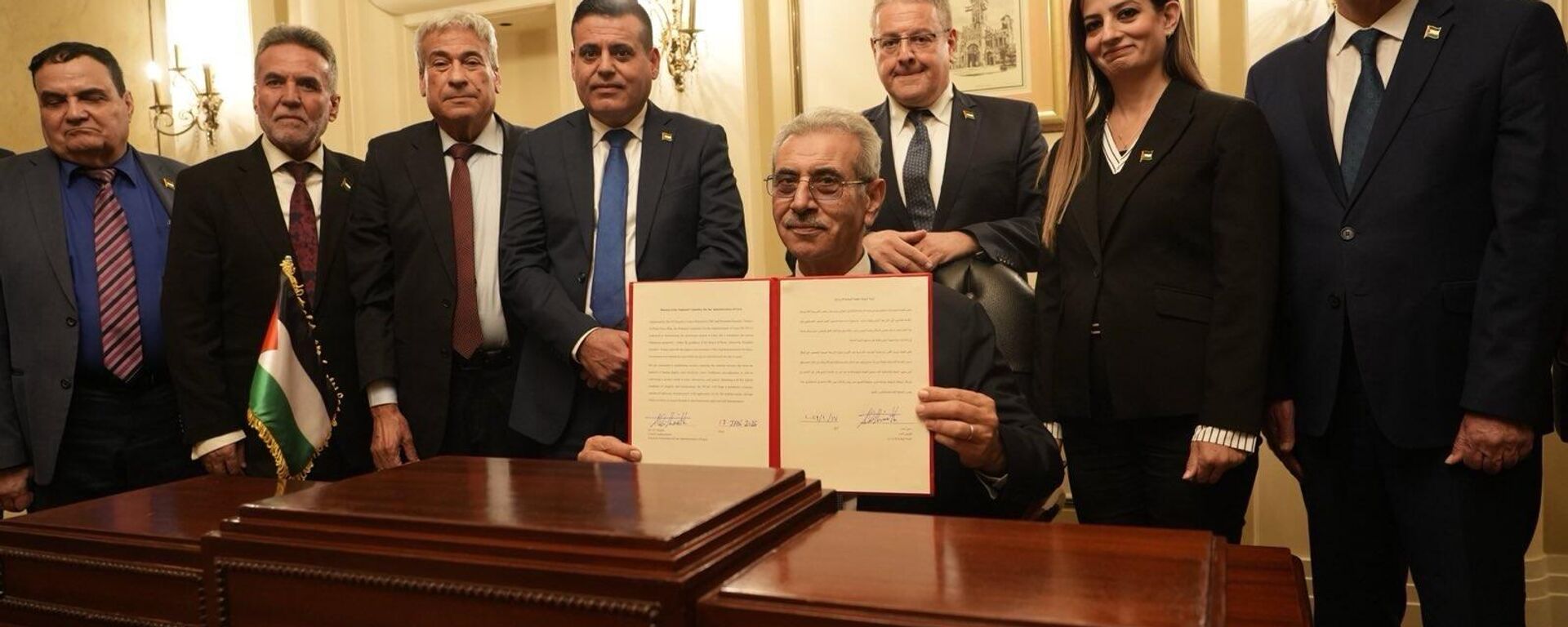 علي شعث يعلن رسمياً بدء عمل اللجنة الوطنية لإدارة غزة - سبوتنيك عربي, 1920, 18.01.2026