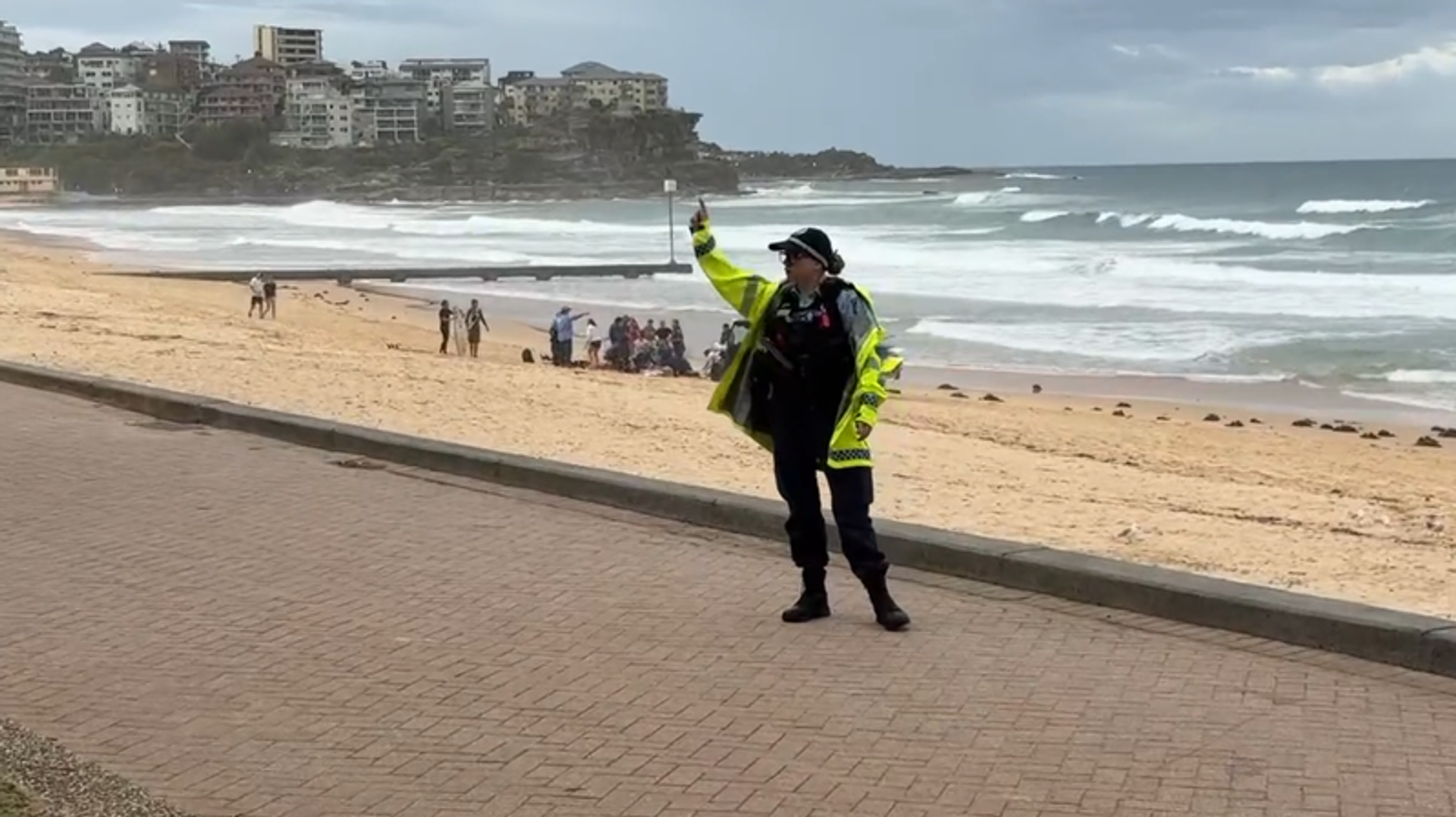 إغلاق شواطئ في أستراليا بسبب هجوم لأسماك القرش - سبوتنيك عربي, 1920, 19.01.2026