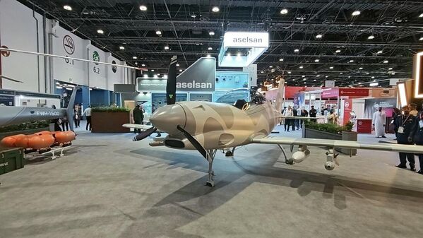 افتتاح معرض يوميكس للأنظمة غير المأهولة في أبوظبي - سبوتنيك عربي