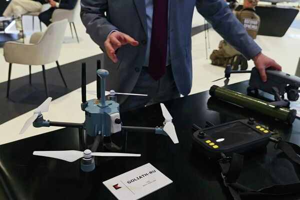 &quot;كلاشنيكوف&quot; الروسية تستعرض أبرز طائراتها المسيرة في &quot;يوميكس&quot; في أبوظبي - سبوتنيك عربي