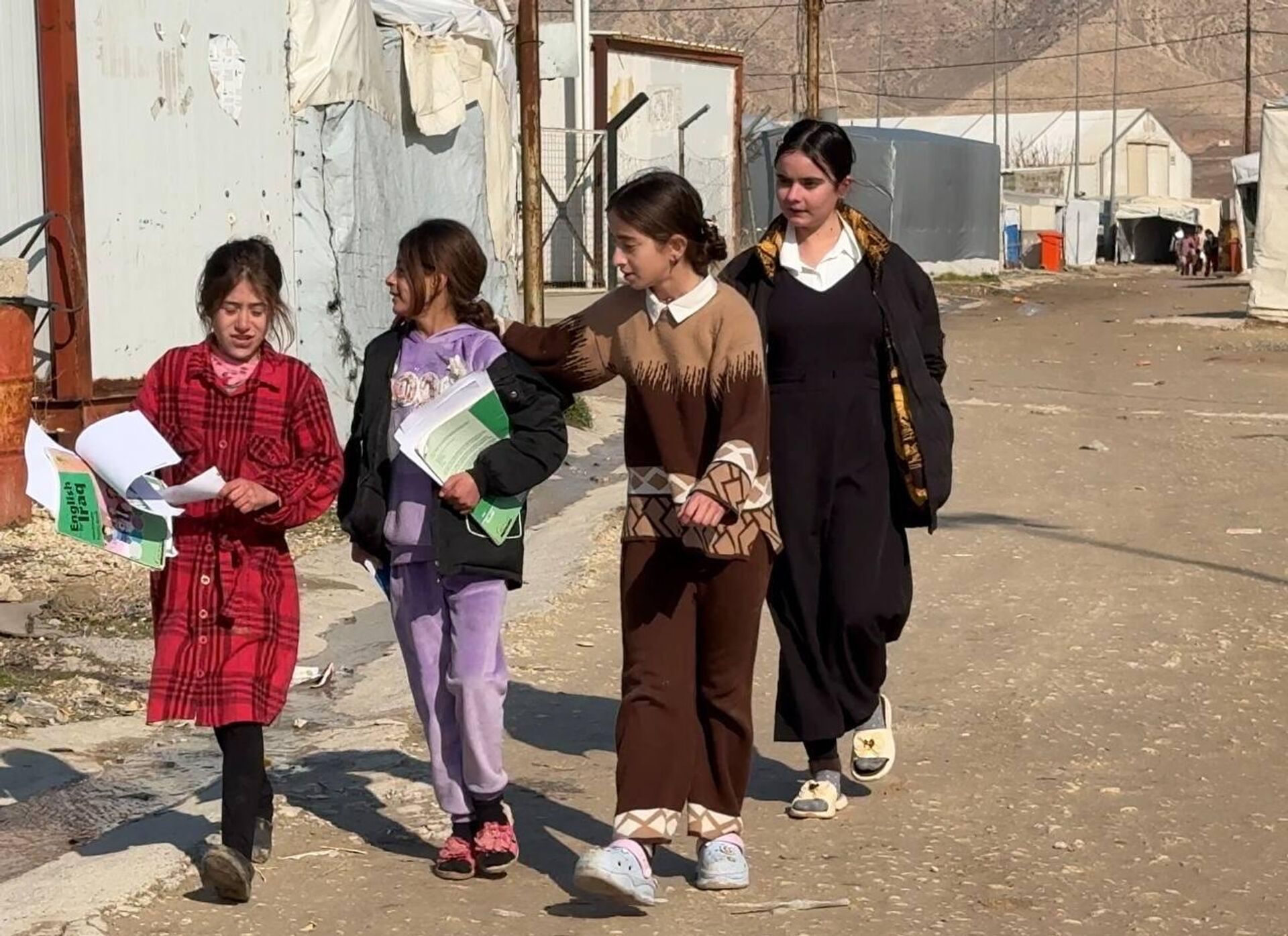 النازحون في دهوك يواجهون ظروف جوية قاسية  - سبوتنيك عربي, 1920, 21.01.2026