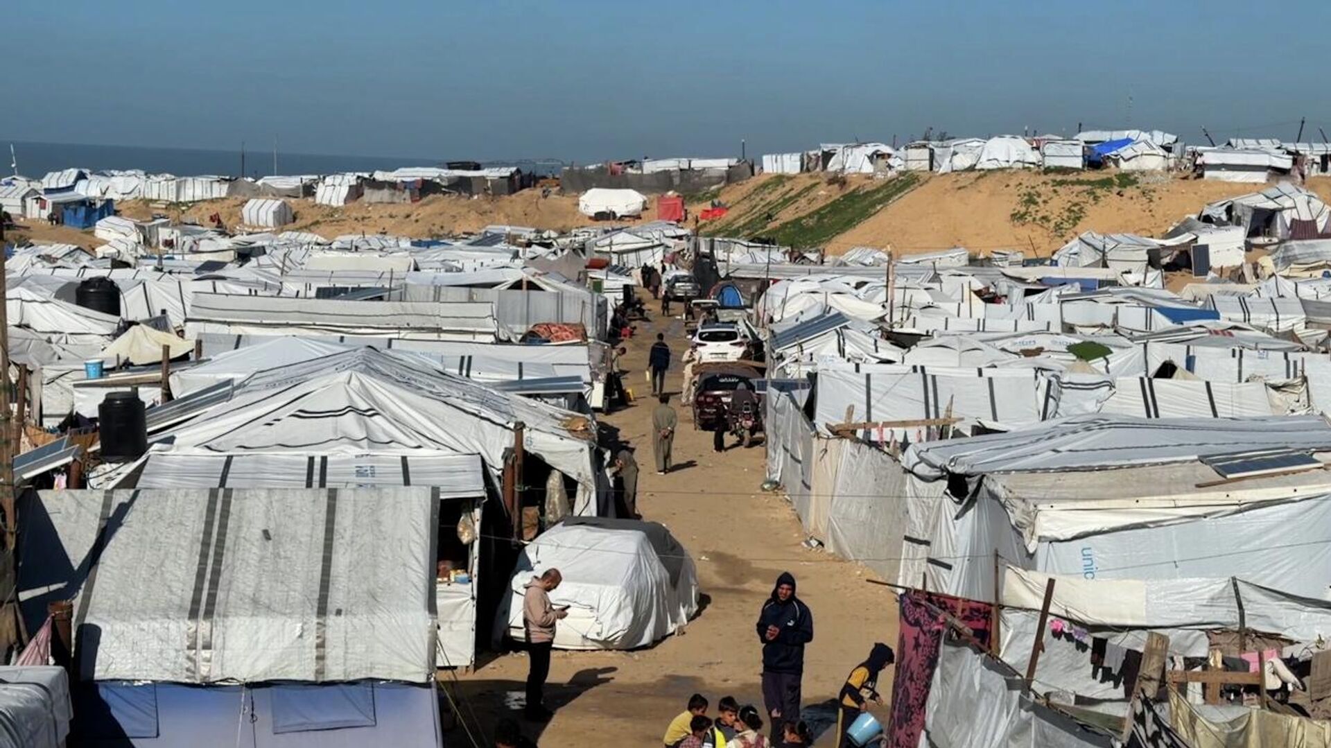 فلسطيني يصنع جهاز تنفس من منفاخ سيارات لإنقاذ حياة والدته     - سبوتنيك عربي, 1920, 21.01.2026