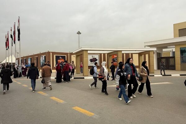 بمشاركة روسية بارزة.. انطلاق فعاليات اليوم الأول من معرض القاهرة الدولي للكتاب - سبوتنيك عربي