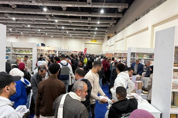 بمشاركة روسية بارزة.. انطلاق فعاليات اليوم الأول من معرض القاهرة الدولي للكتاب - سبوتنيك عربي