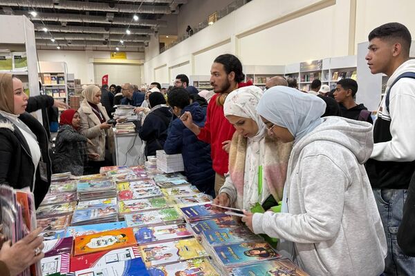 بمشاركة روسية بارزة.. انطلاق فعاليات اليوم الأول من معرض القاهرة الدولي للكتاب - سبوتنيك عربي