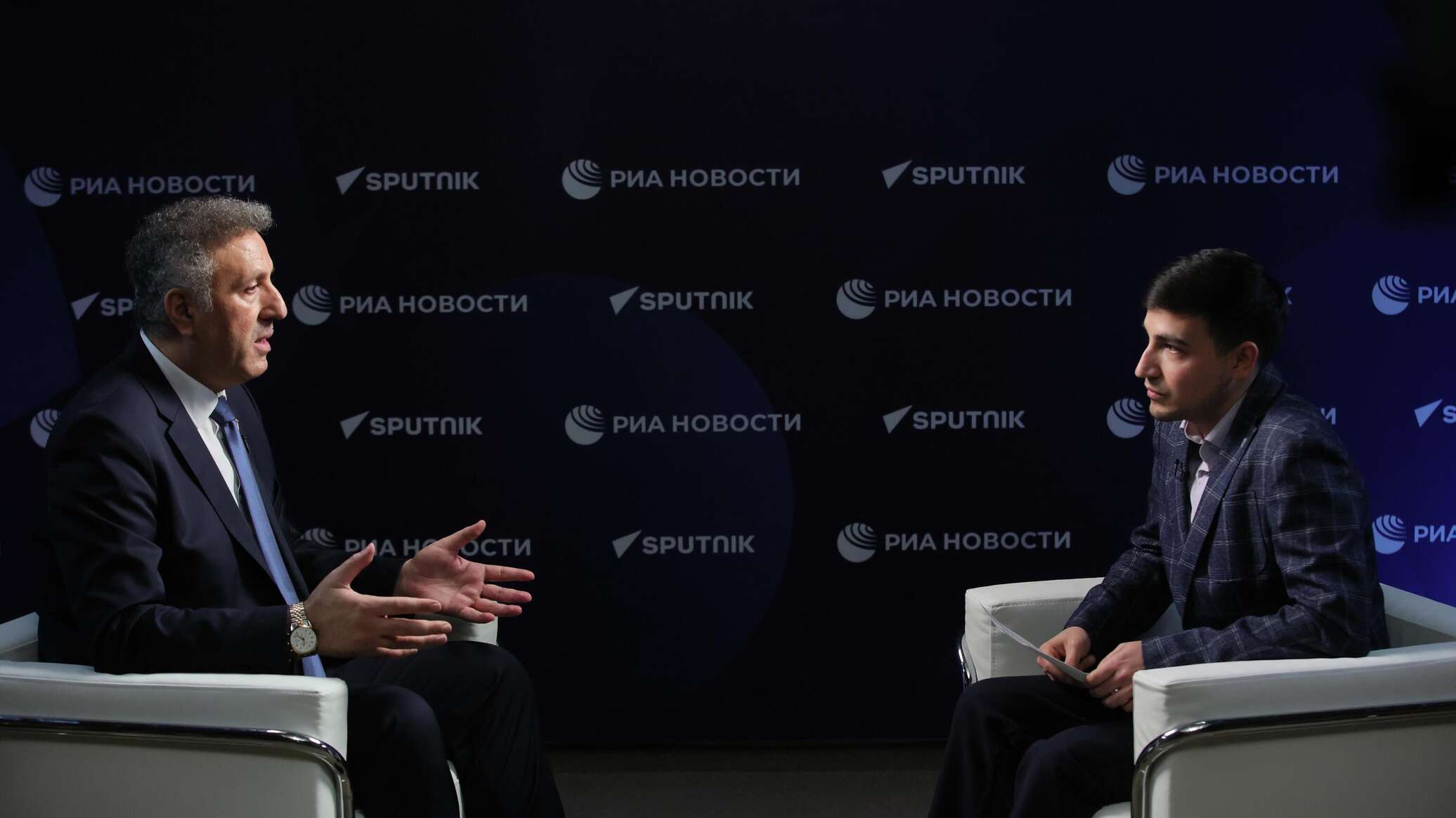 المشرف على الإعلام الفلسطيني لـ"سبوتنيك": غزة جزء أصيل من فلسطين وحقوق شعبنا ثابتة على أرضه