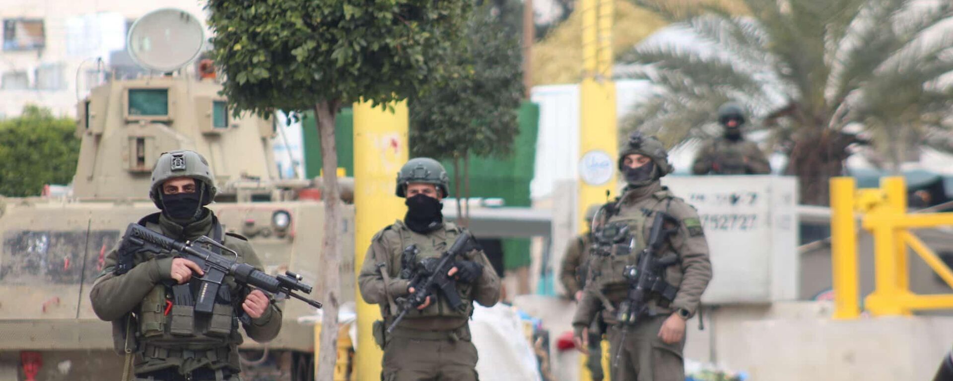   الجيش الإسرائيلي يواصل عمليته العسكرية في الخليل لليوم الرابع وسط تخوف من تداعياتها - سبوتنيك عربي, 1920, 04.04.2026