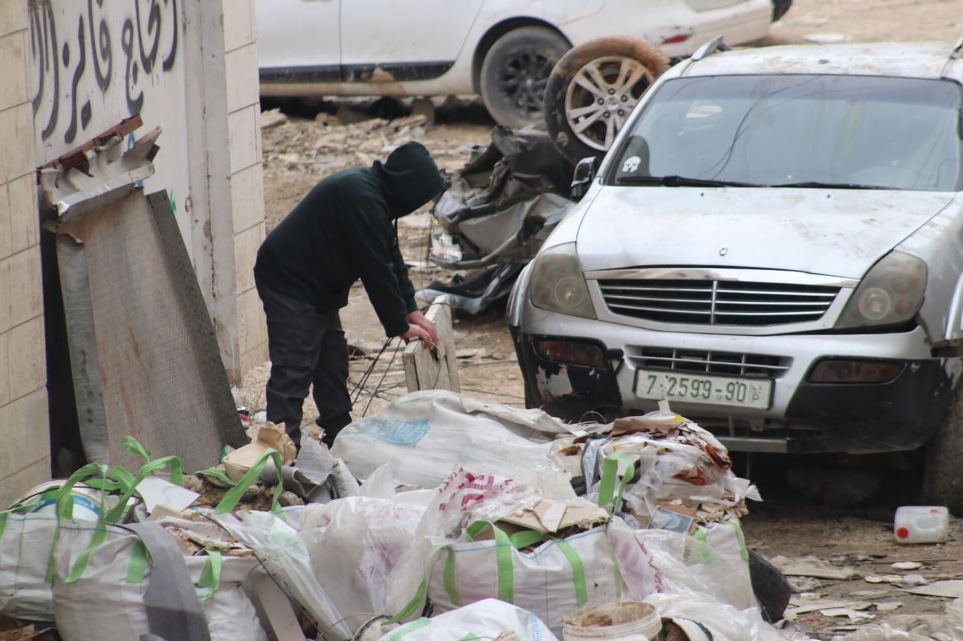 الجيش الإسرائيلي يواصل عمليته العسكرية في الخليل لليوم الرابع وسط تخوف من تداعياتها الجيش الإسرائيلي يواصل عمليته العسكرية في الخليل لليوم الرابع وسط تخوف من تداعياتها - سبوتنيك عربي, 1920, 23.01.2026