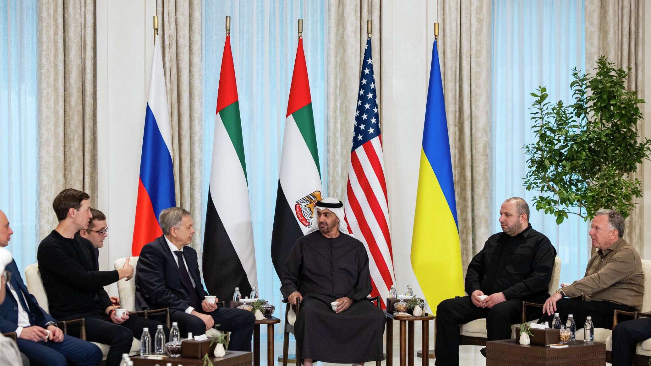 انتهاء الجولة الثانية من المفاوضات بشأن أوكرانيا في أبوظبي