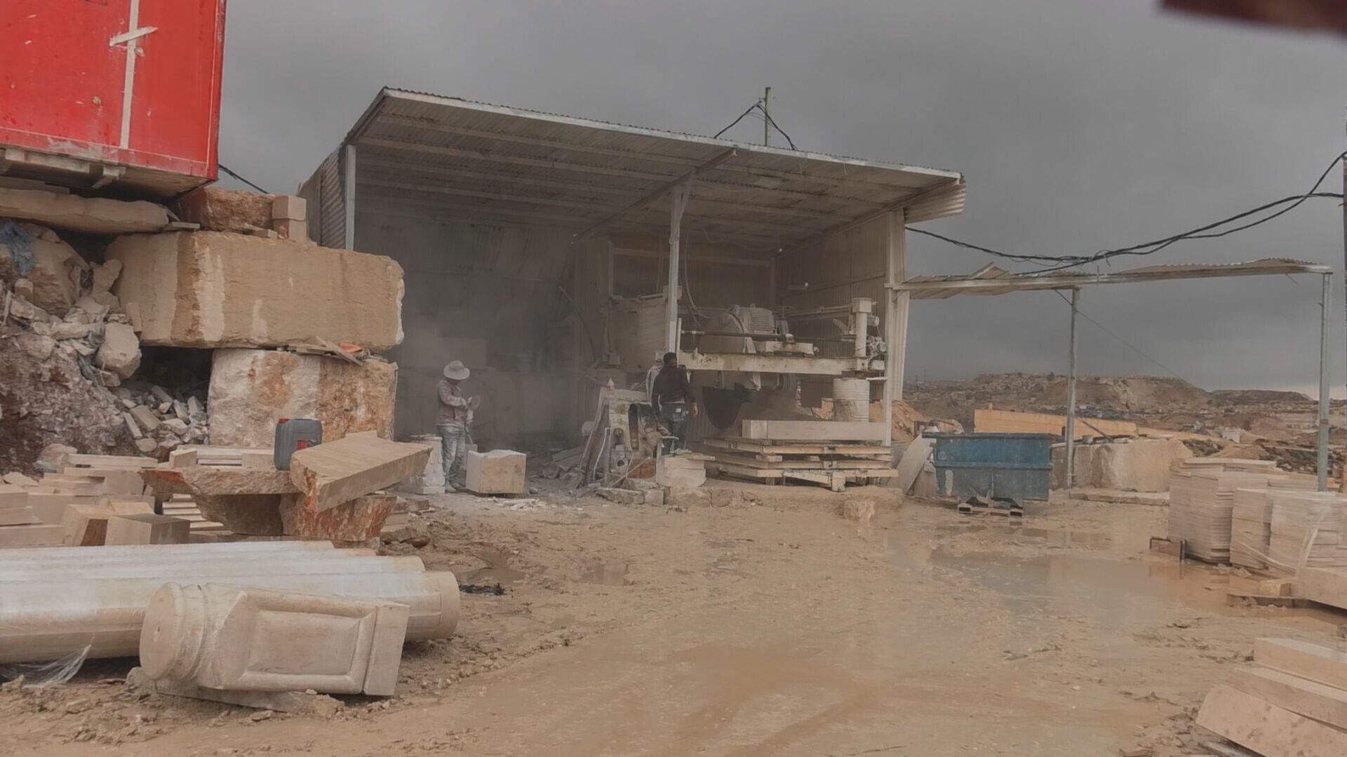 الاقتصاد الفلسطيني ينزف على صخور الضفة الغربية جراء القيود الإسرائيلية - سبوتنيك عربي, 1920, 25.01.2026