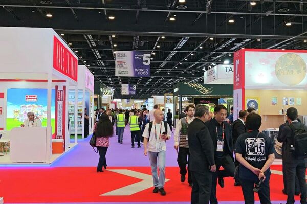 عدسة سبوتنيك ترصد افتتاح أكبر معرض عالمي للتجمع الغذائي في الإمارات - سبوتنيك عربي