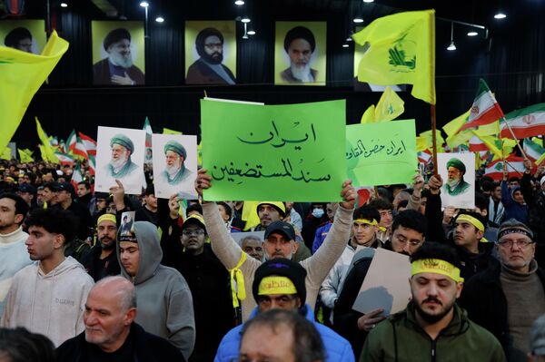 لقاء تضامني في الضاحية الجنوبية دعما لإيران ورفضا للتهديدات الأمريكية - سبوتنيك عربي