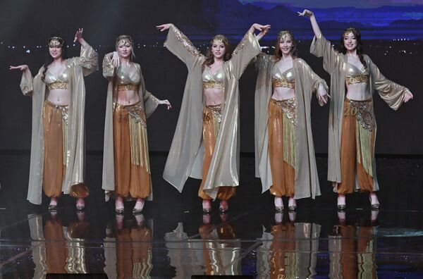 المشاركات في نهائي مسابقة ملكة جمال جمهورية تتارستان الثامنة والعشرين "ملكة جمال تتارستان 2026". - سبوتنيك عربي