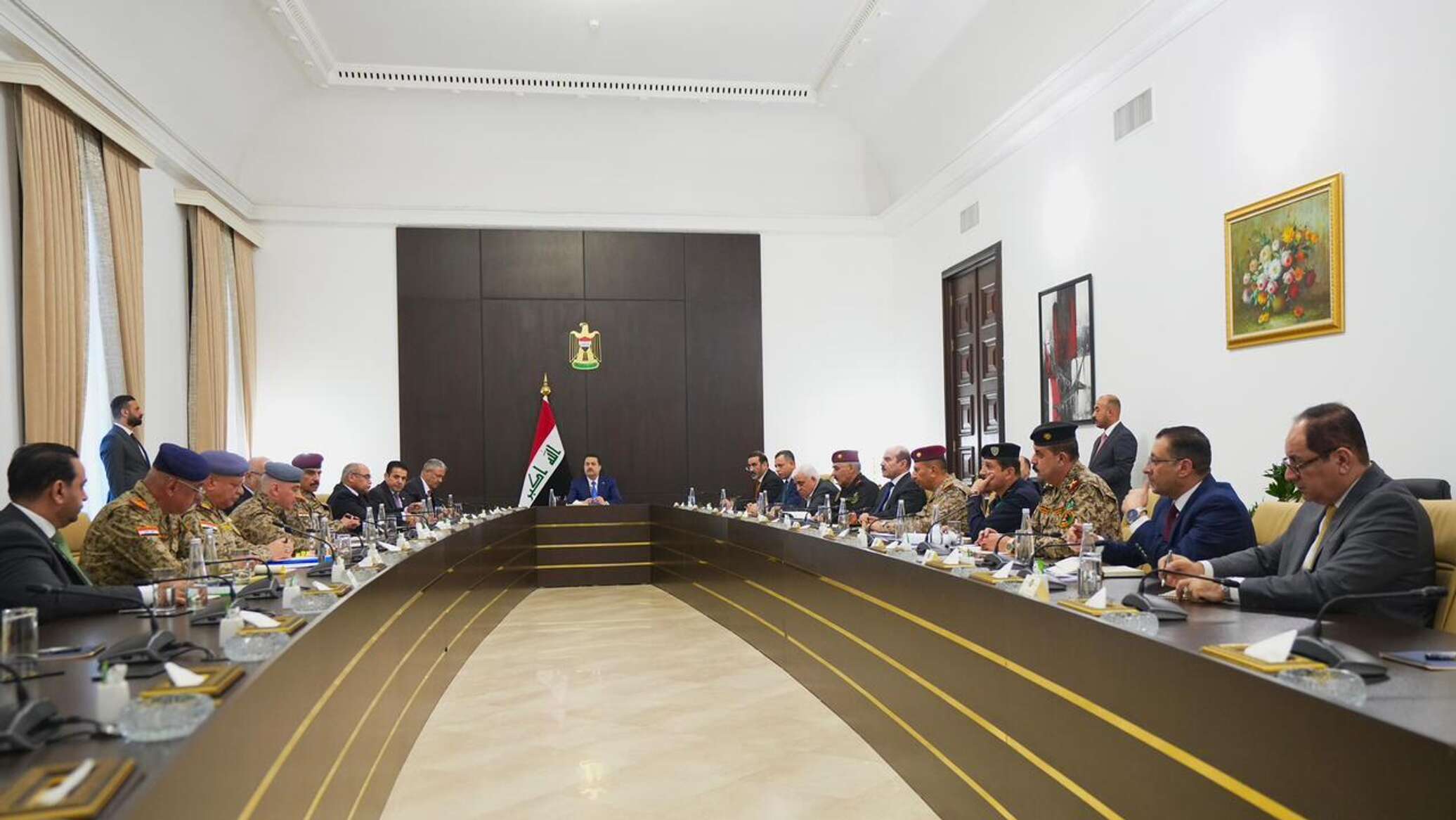 السوداني يوجه بإنجاز متطلبات خطة تسليح الجيش العراقي خلال أيام