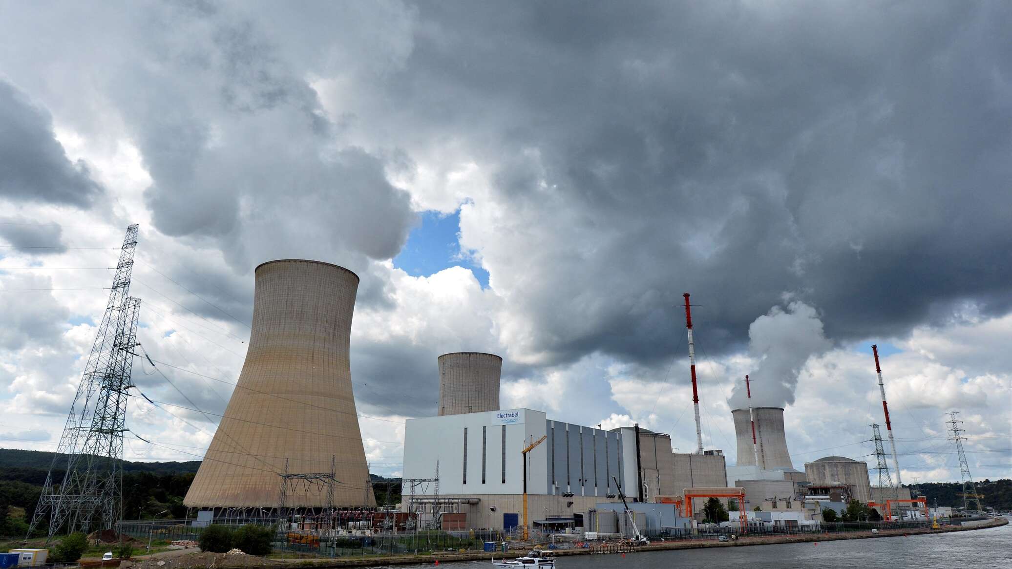 إعلام: إدارة ترامب تجري تغييرات "سرية" في قواعد السلامة النووية الأمريكية