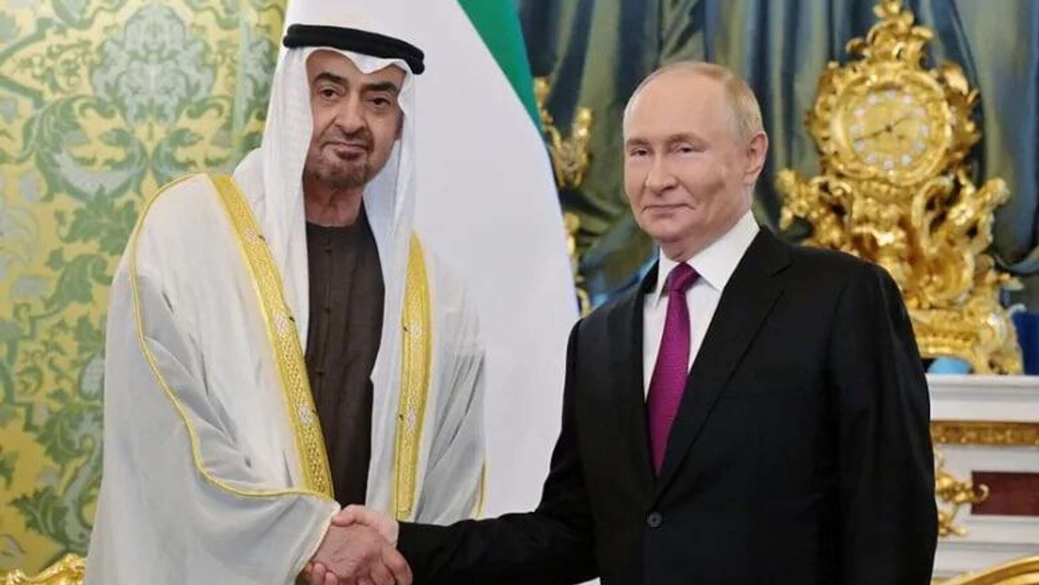 بث مباشر... بوتين يعقد محادثات مع رئيس الإمارات في الكرملين