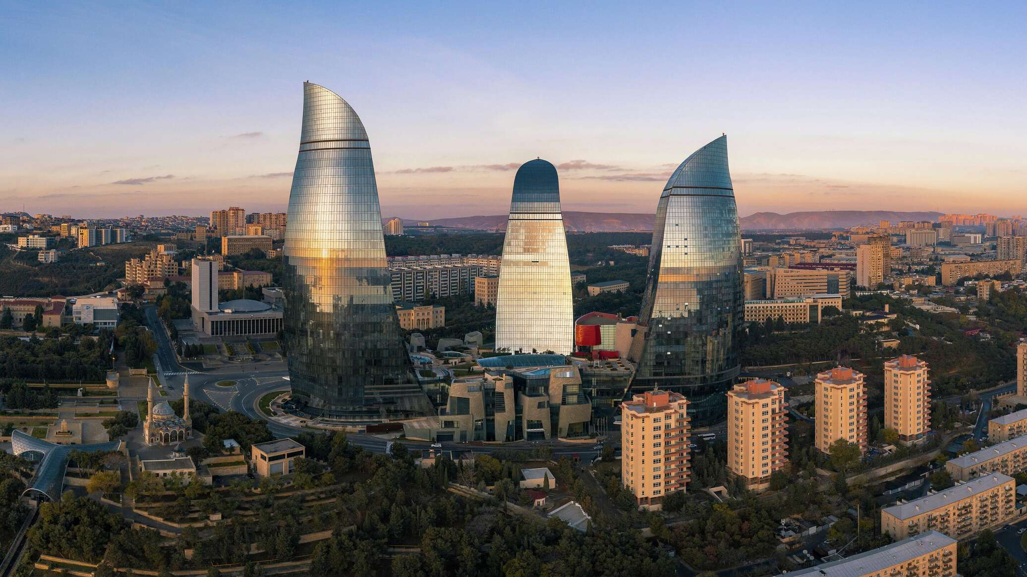 أذربيجان تؤكد لإيران التزامها بعدم استخدام أراضيها لأي هجمات