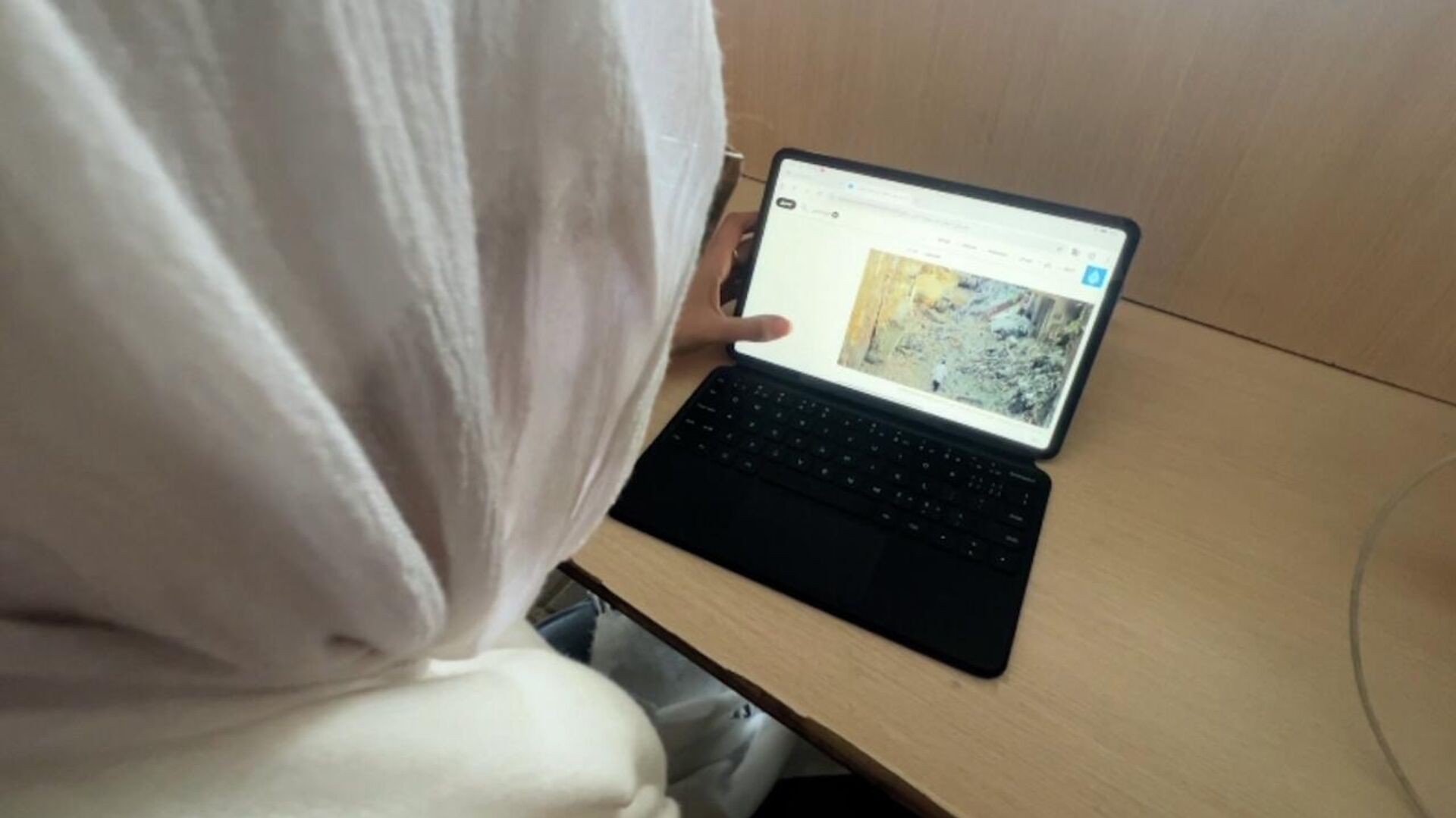 الأشرطة الحمراء ... حراك عالمي للتضامن مع الأسرى الفلسطينيين في السجون الإسرائيلية الأشرطة الحمراء ... حراك عالمي للتضامن مع الأسرى الفلسطينيين في السجون الإسرائيلية - سبوتنيك عربي, 1920, 30.01.2026