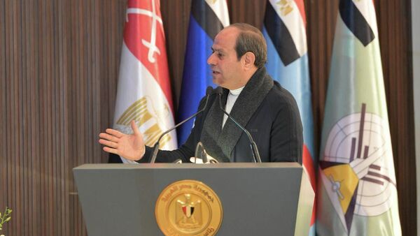 الرئيس المصري، عبد الفتاح السيسي، خلال زيارة تفقدية إلى الأكاديمية العسكرية المصرية بالعاصمة الجديدة، 30 يناير/ كانون الثاني 2026 - سبوتنيك عربي