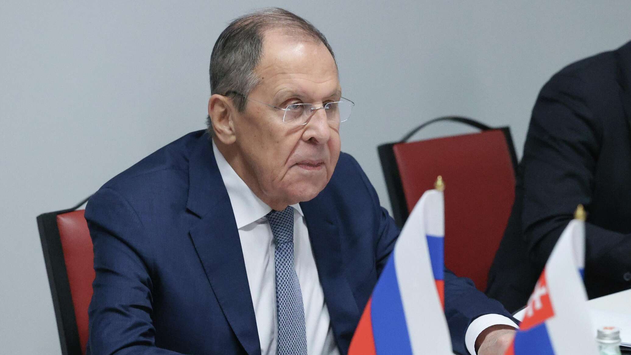 لافروف: إيران شريك وثيق لروسيا وموسكو مهتمة بتطور الأحداث في المنطقة