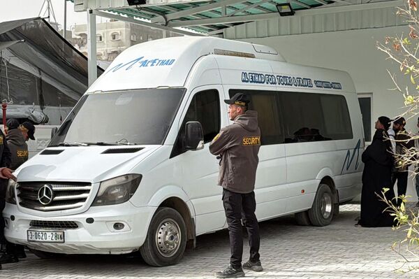 فتح معبر رفح أمام الحالات الإنسانية والمواطنين - سبوتنيك عربي