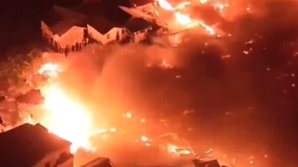 حريق هائل يدمر أكثر من ألف منزل ويشرد آلاف السكان جنوب الفلبين - سبوتنيك عربي