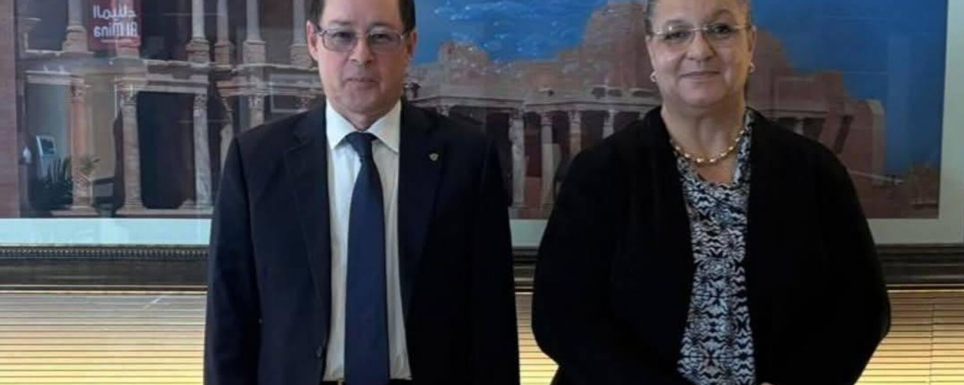 رئيسة بعثة الأمم المتحدة للدعم في ليبيا، هانا تيتيه مع سفير الاتحاد الروسي لدى ليبيا، أيدار أغانين - سبوتنيك عربي, 1920, 05.02.2026