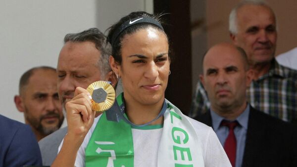 بطلة الملاكمة الأولمبية الجزائرية، إيمان خليف - سبوتنيك عربي