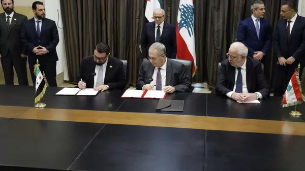 دمشق وبيروت توقعان اتفاقية لنقل السجناء المحكومين إلى بلدهم
 - سبوتنيك عربي