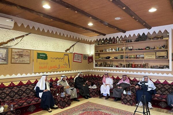 130 عاما من الكرم والمعرفة.. &quot;ديوانية آل حسين&quot; ذاكرة الرياض التي لا تنام - سبوتنيك عربي